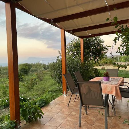 Chrissi'S House With Garden And Sea View Zerviana Villa Kissamos Ngoại thất bức ảnh
